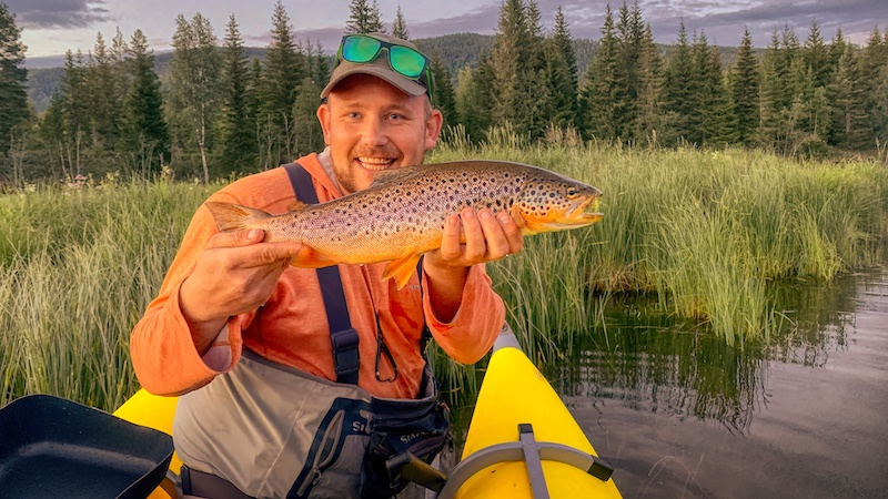 Vidar Nysæter med Rena ørred 230108 dryfly vidar trout